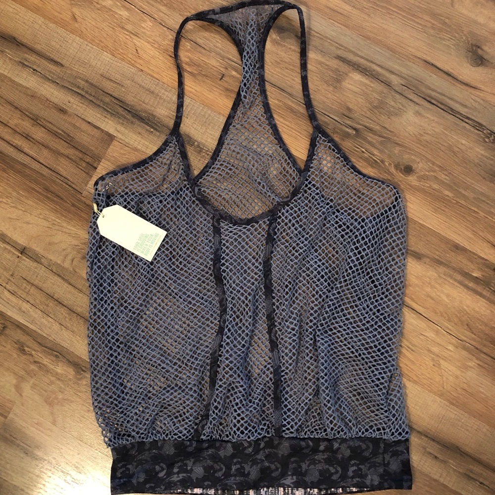 NWT Maaji Activewear Tank Top Size L